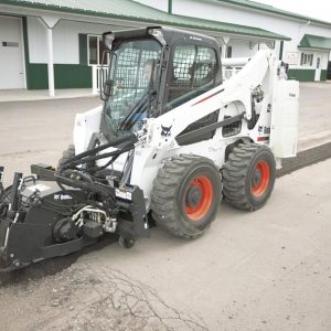 Ưu điểm xe xúc lật bánh lốp đa năng Bobcat A770