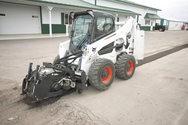 Xe xúc lật 4 bánh chủ động Bobcat A770