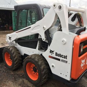 xe xúc trượt Bobcat S530