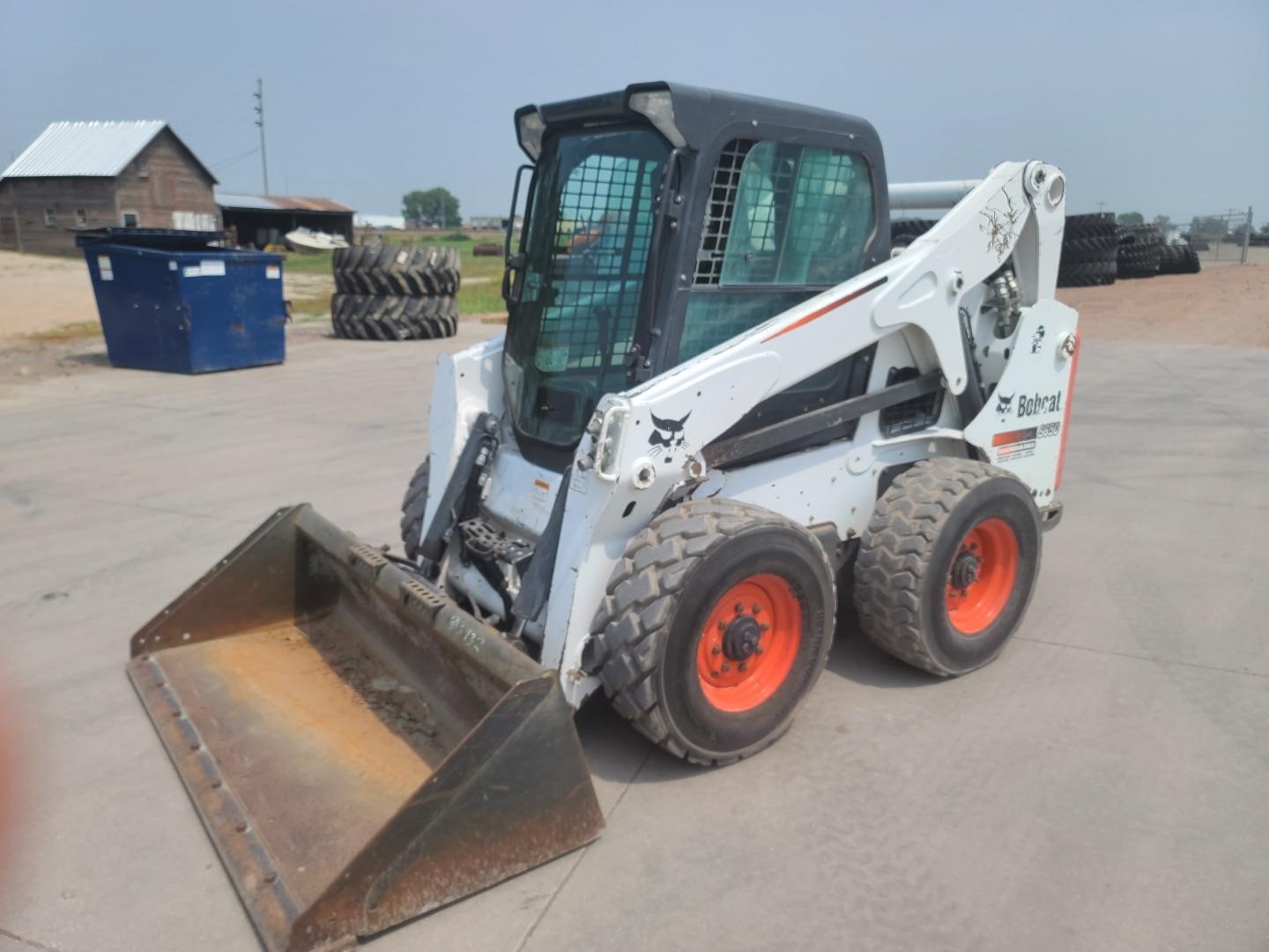 Tổng quan xe xúc lật Bobcat S650