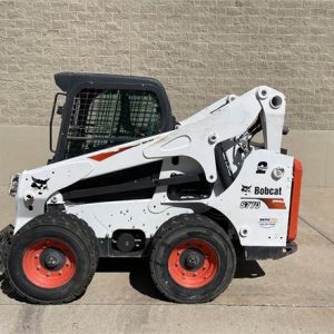 Xe xúc lật Bobcat S770