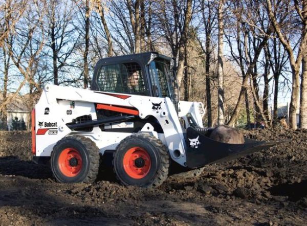 Xe xúc lật Bobcat S630