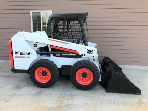 Xe xúc trượt Bobcat S510