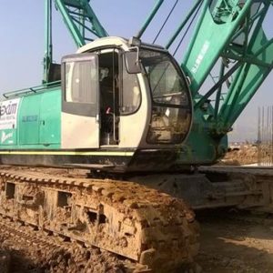 xe cẩu bánh xích Kobelco 65 tấn