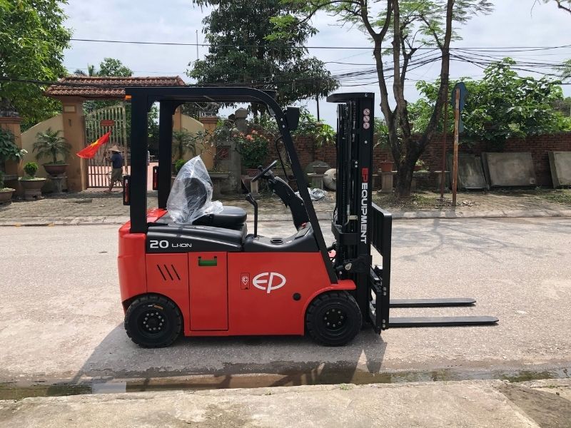 Xe nâng điện 2 tấn EP, model CPD20L1 – Pin Lithium – ion