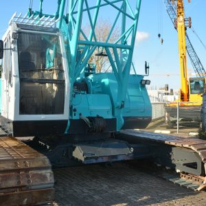 Tổng quan về xe cẩu bánh xích Kobelco 35 tấn