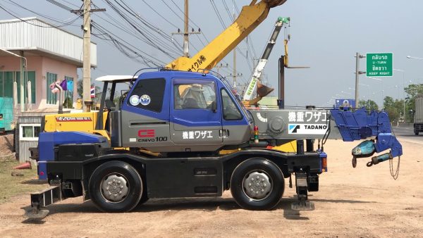 Xe cẩu bánh lốp Tadano 10 tấn