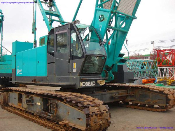 Cho thuê xe cẩu bánh xích Kobelco 200 tấn