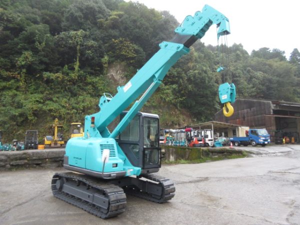 Cho thuê xe cẩu bánh xích mini 4.9 tấn KOBELCO