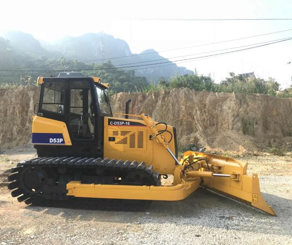 Máy ủi Komatsu D53E-16 / D53P-16