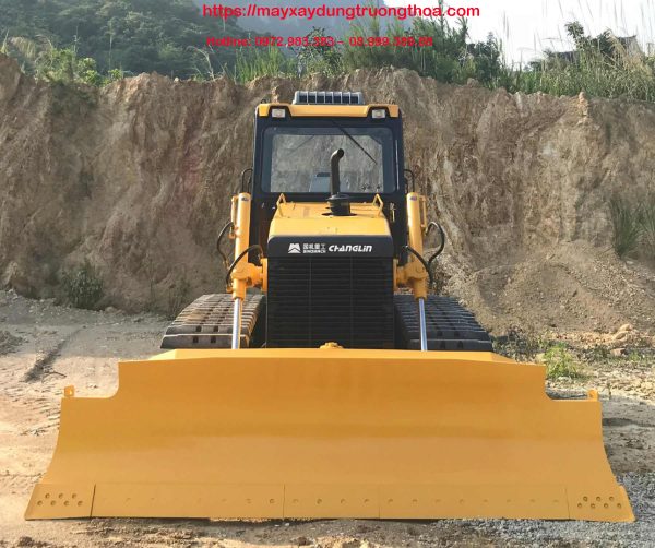 Máy ủi Komatsu D53E-16 / D53P-16