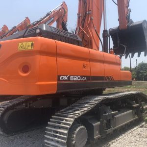 Máy xúc Doosan bánh xích DX520LCA