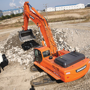 Thiết kế của máy xúc đào bánh xích Doosan DX520 LCA