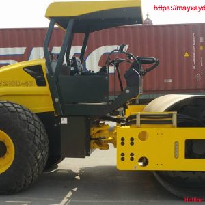 Xe Lu Rung BOMAG BW 213D-40