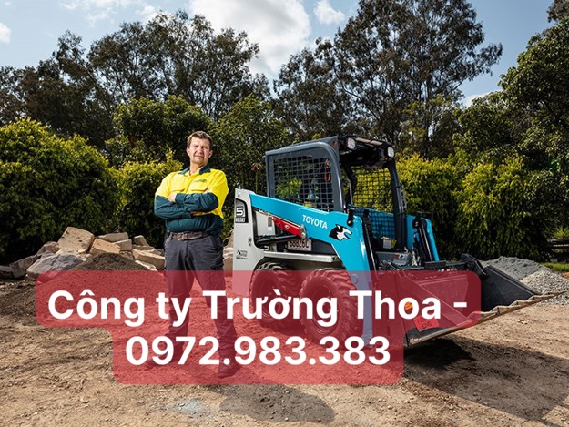 Công ty Trường Thoa-0972.983.383 xúc lật trượt 1 thân Toyota 5SDK5