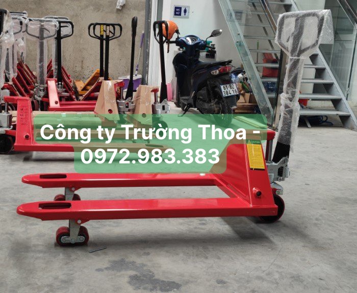 thuê xe nâng hàng công ty Trường Thoa