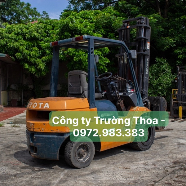 cung cấp bán thuê xe nâng công ty Trường Thoa